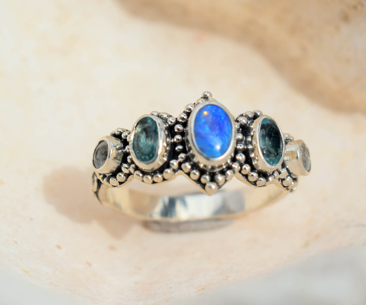 Anillo Petra Opalo y apatitas