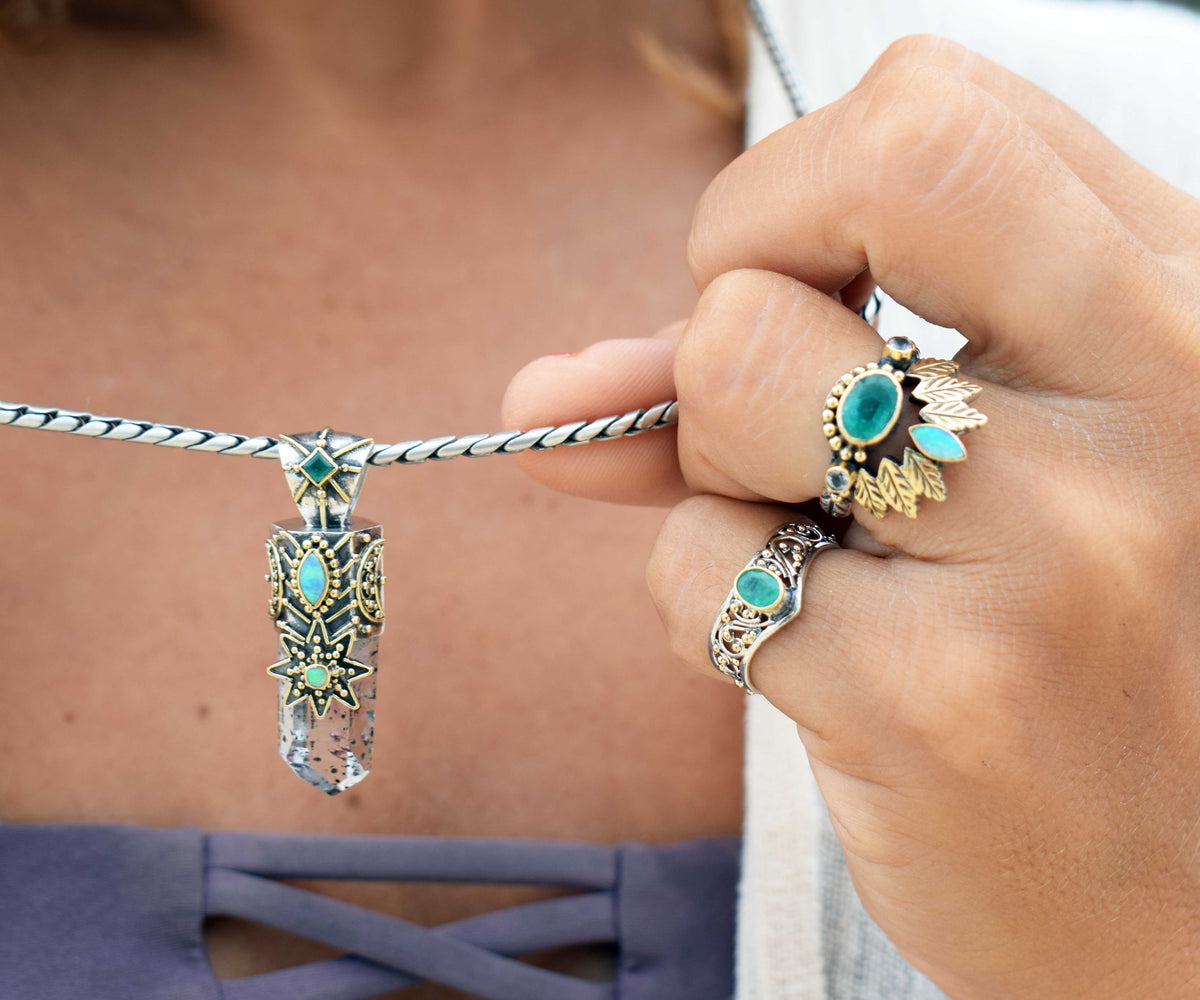 Amuleto Cosmic Witch Green