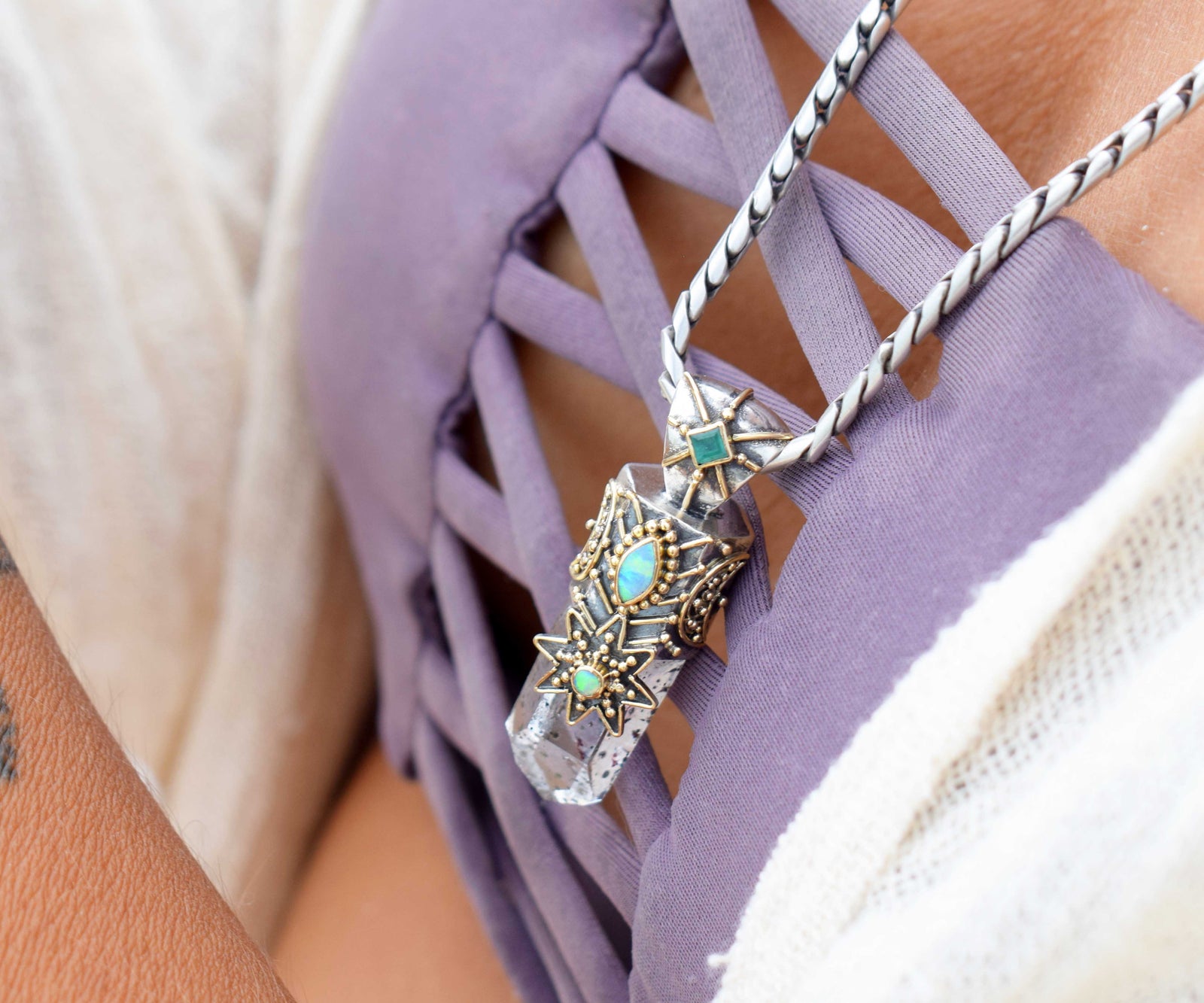 Amuleto Cosmic Witch Green