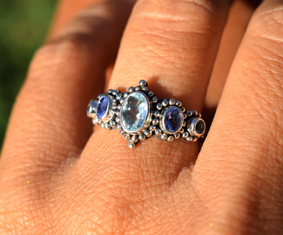 Anillo Petra Aguamarina