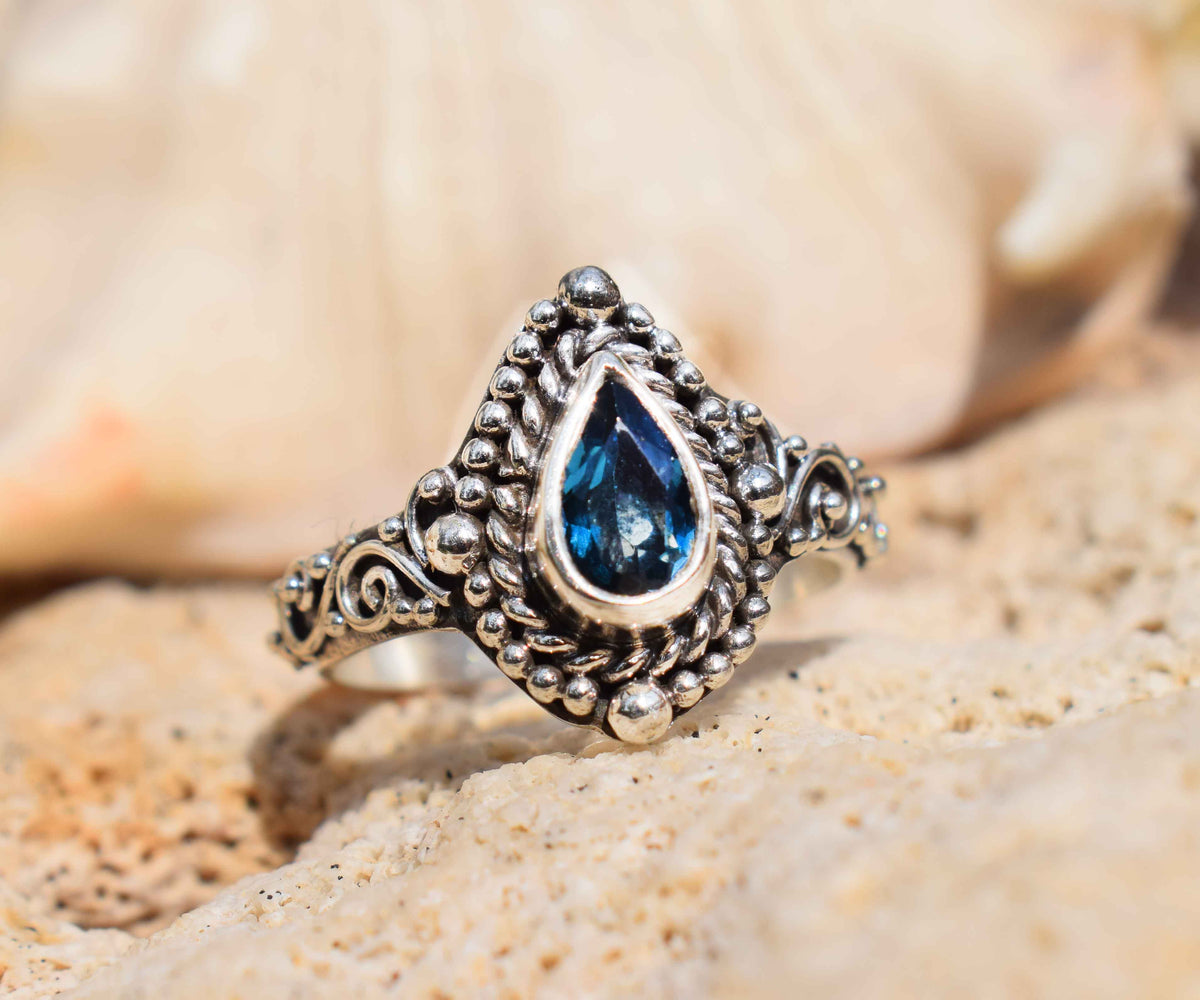 Anillo Fall in Love Topacio