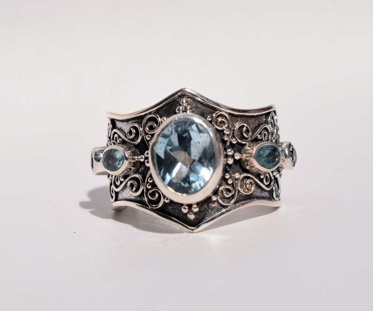 Anillo Makara Topacio