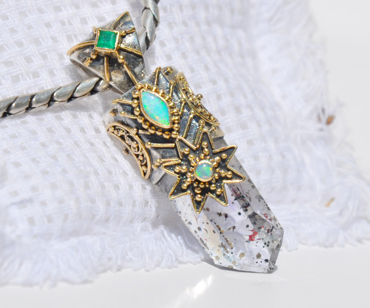 Amuleto Cosmic Witch Green