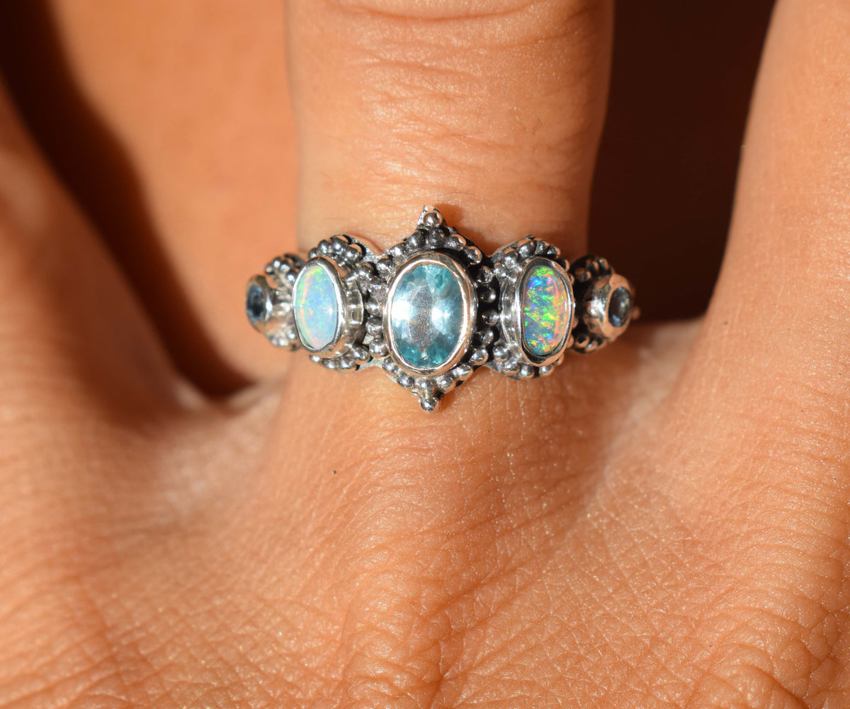 Anillo Petra Apatita Ópalo