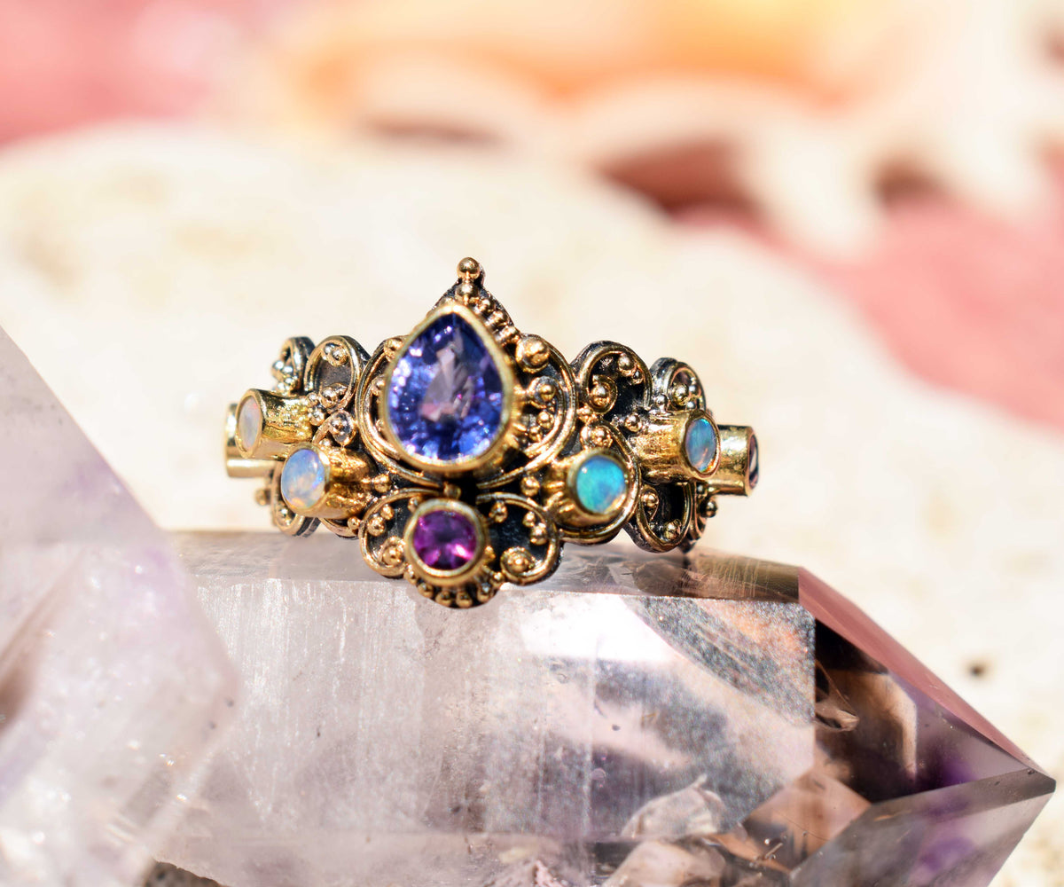 Anillo Magic Lotus Tanzanita