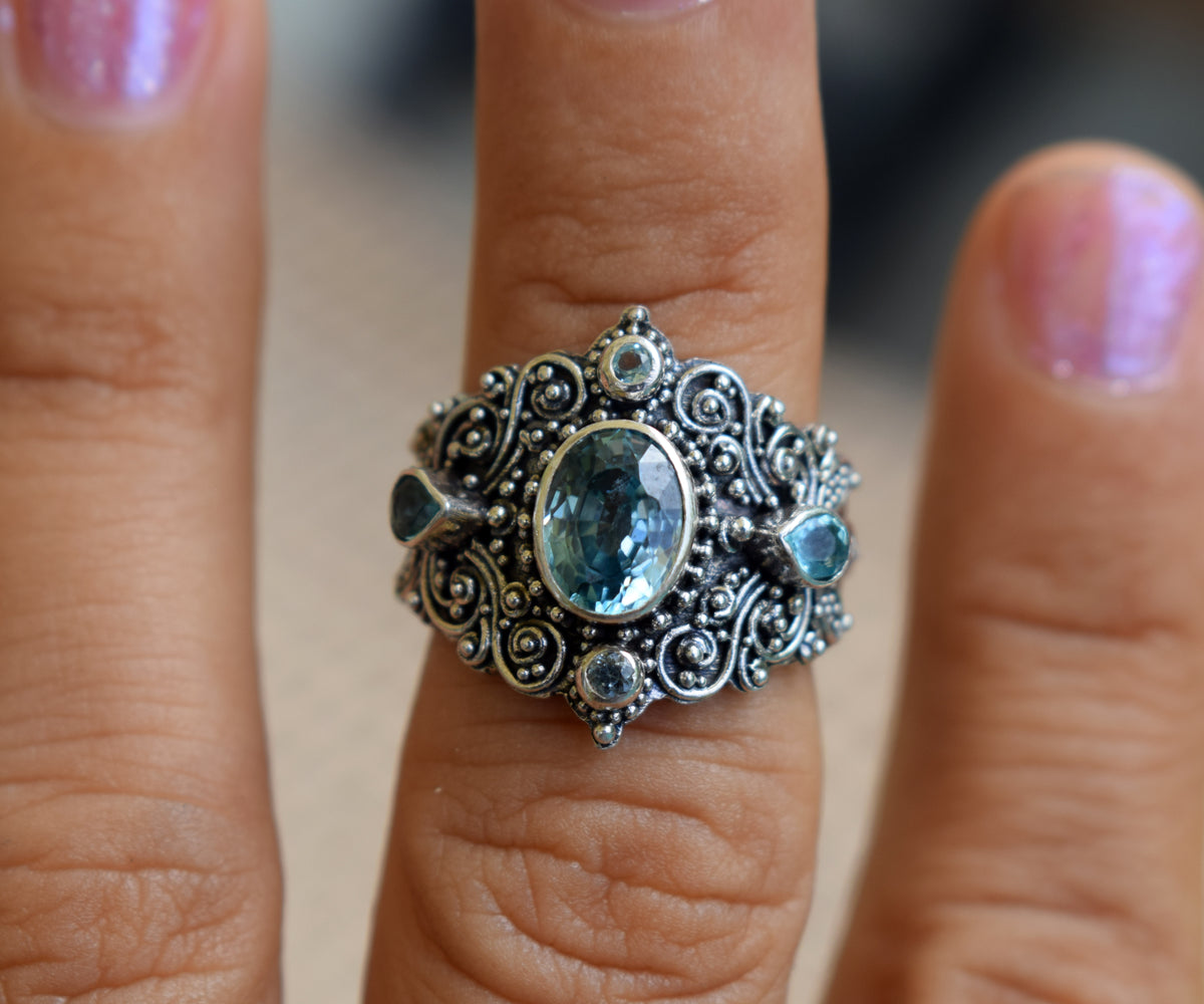 Anillo New Lotus Zircón