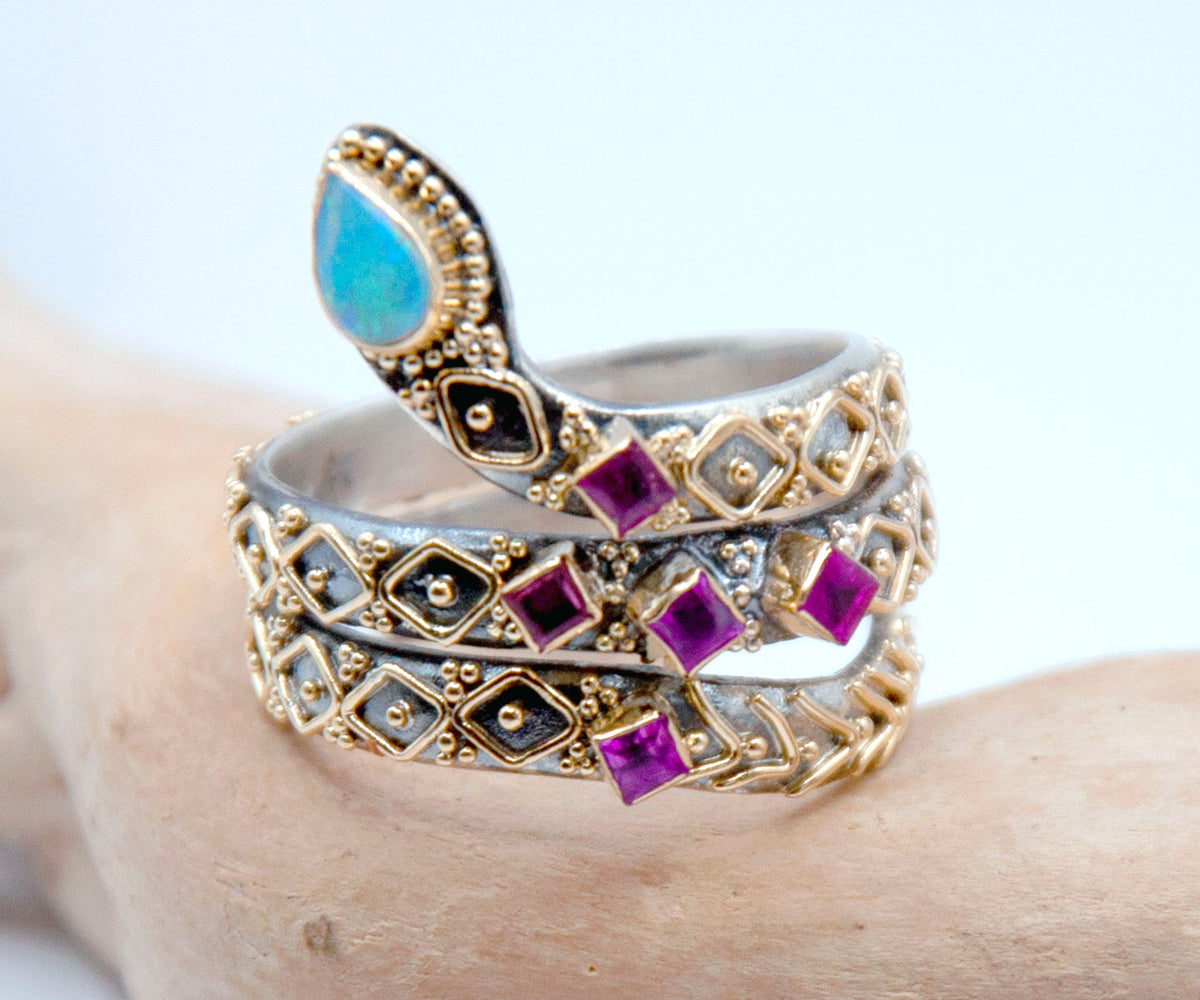 Anillo Kundalini Ópalo Rubi