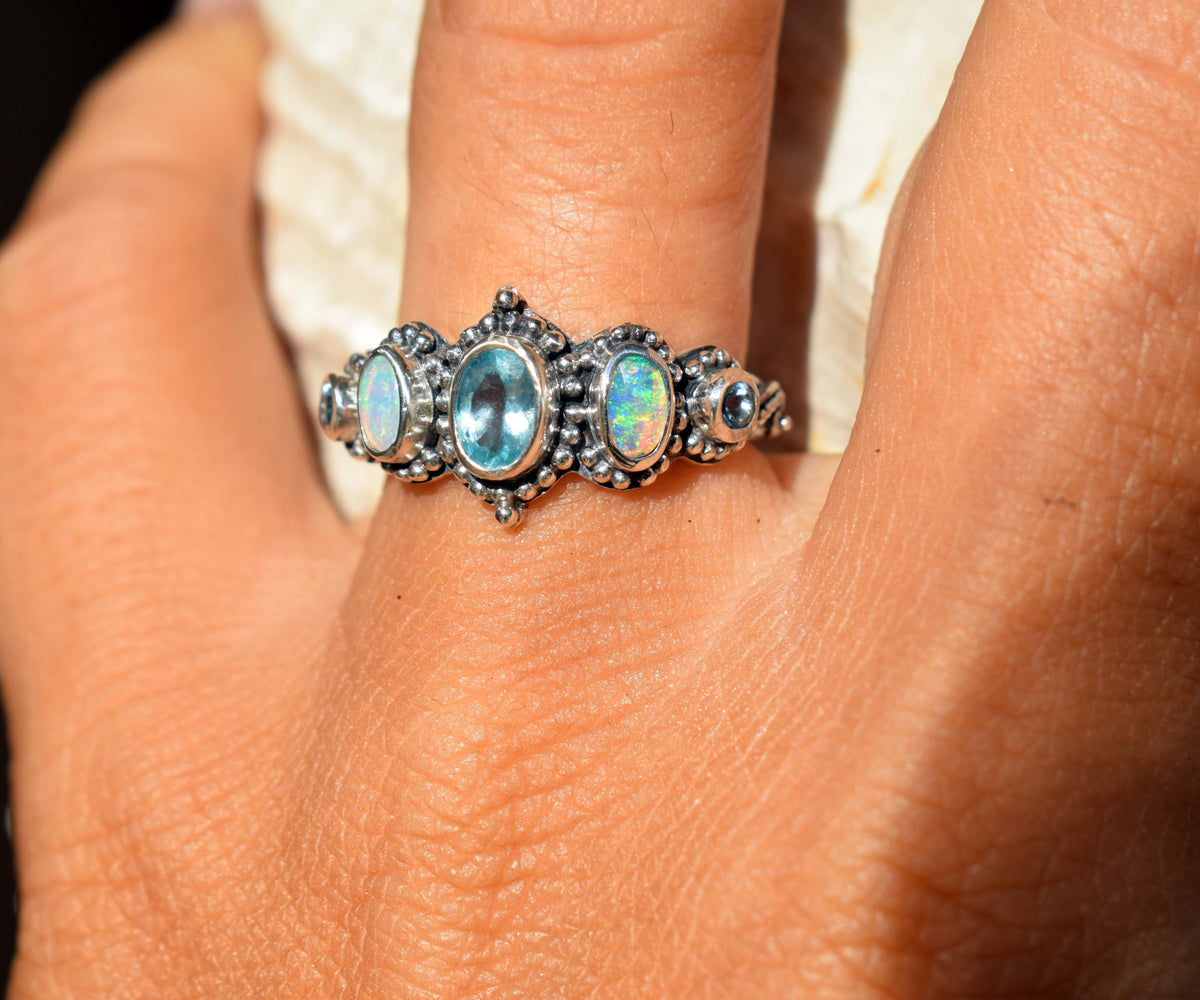 Anillo Petra Apatita Ópalo