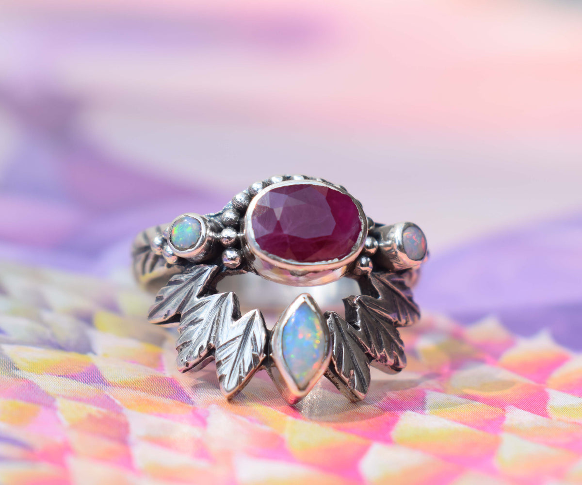 Anillo Pocahontas Rubi