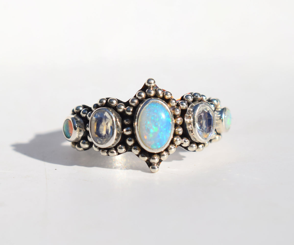 Anillo Petra Ópalo Piedra Luna