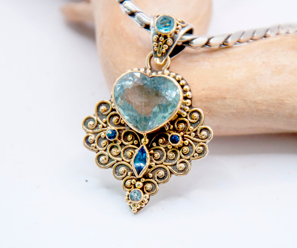 My Heart is a Buterfly Aguamarina