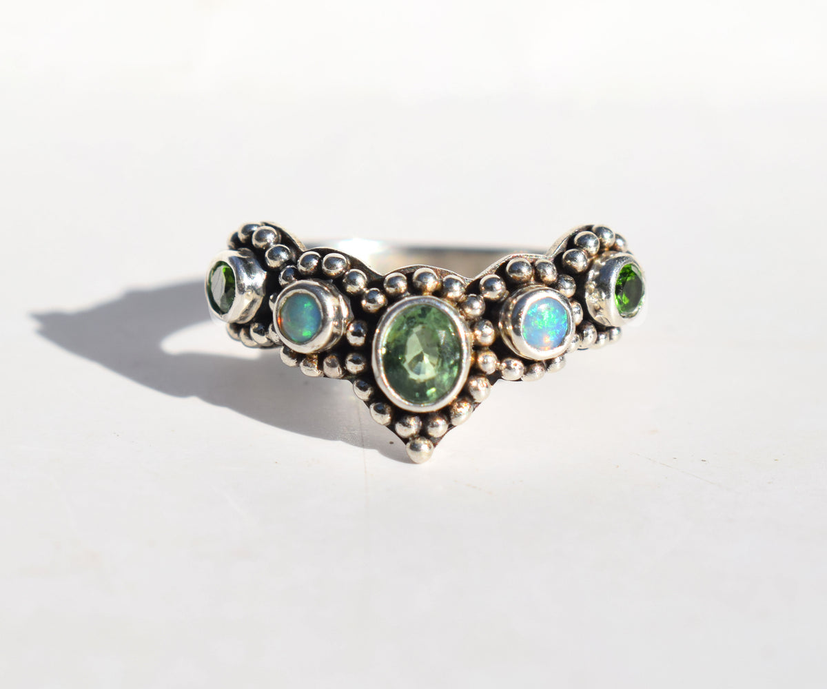Anillo Petra Fusión Turmalina verde