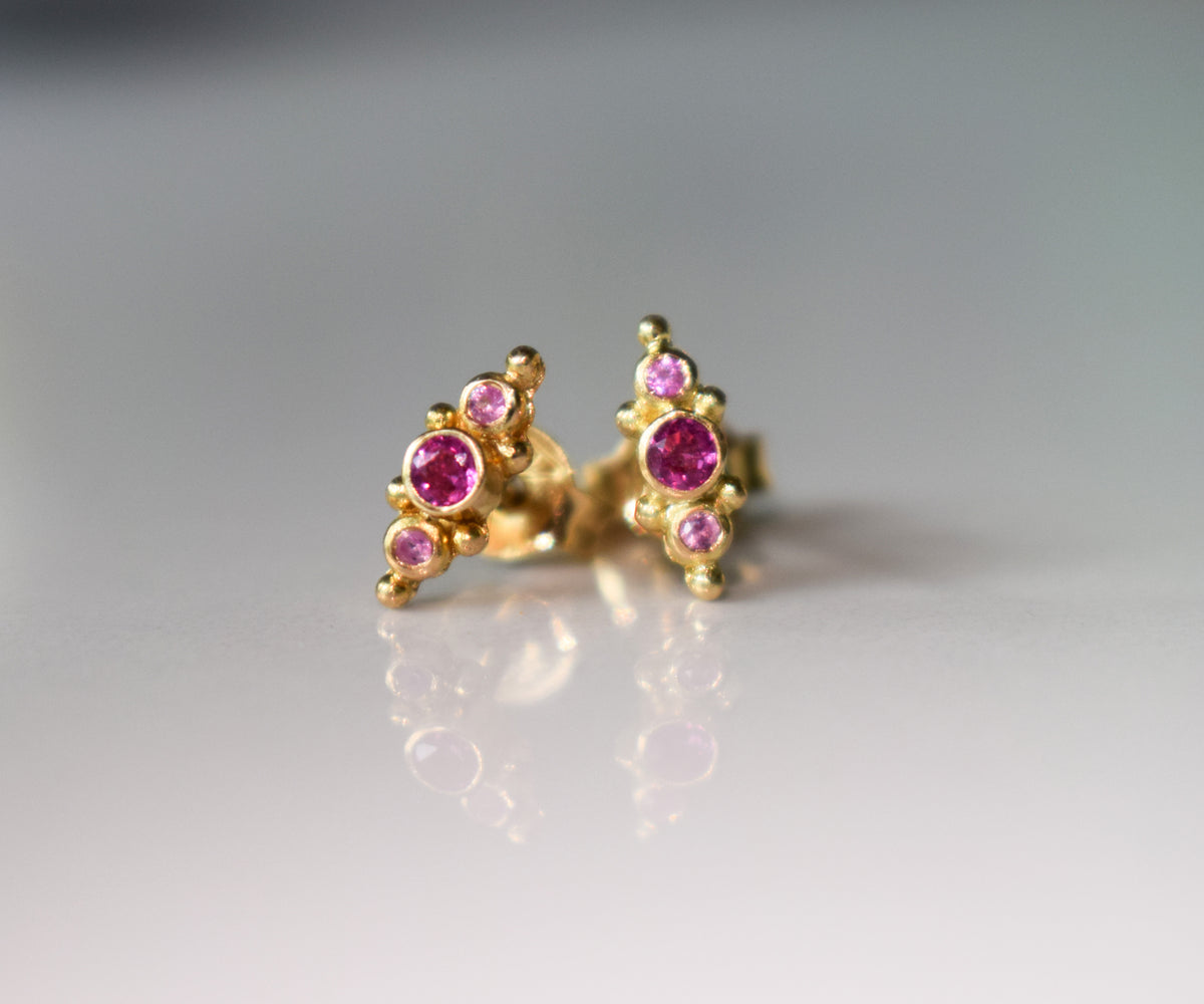 Nova Studs Pink Rubi