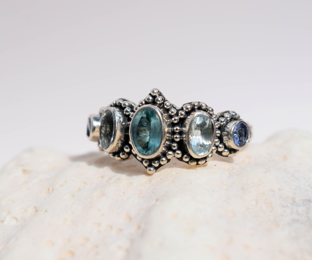 Anillo Petra Apatita