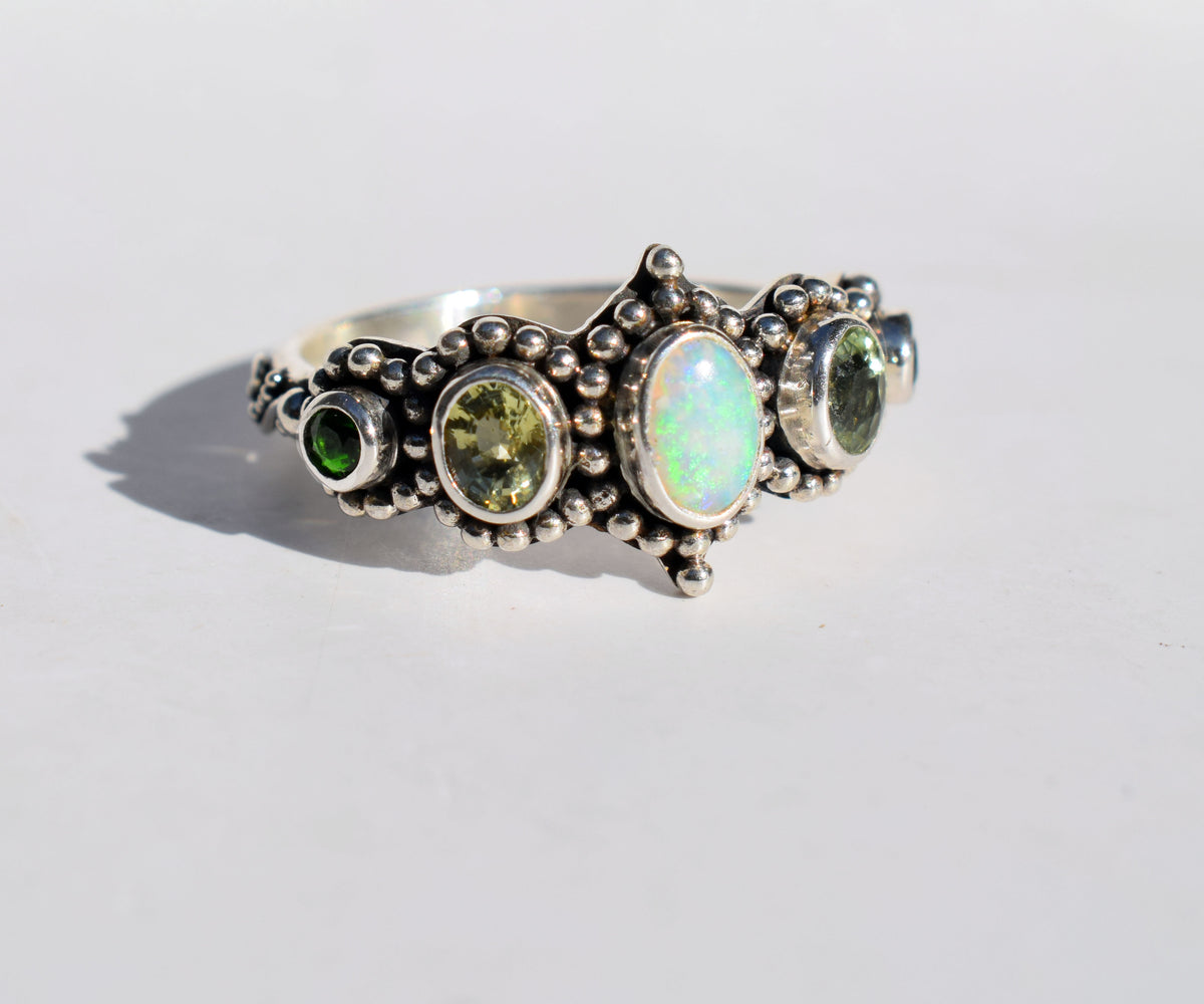 Anillo Petra Ópalo