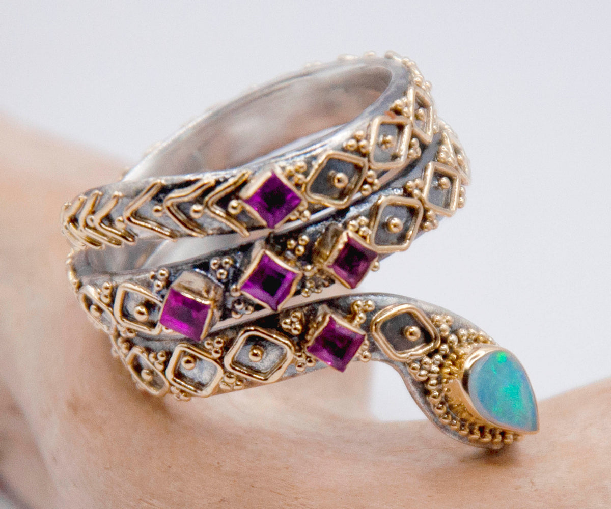 Anillo Kundalini Ópalo Rubi