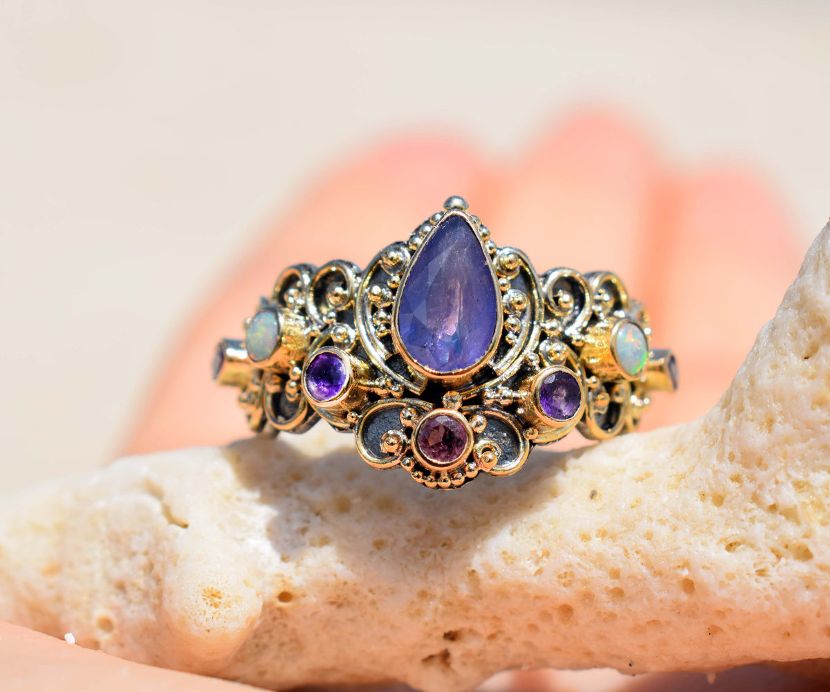 Anillo Magic Lotus Zafiro Purple Pink