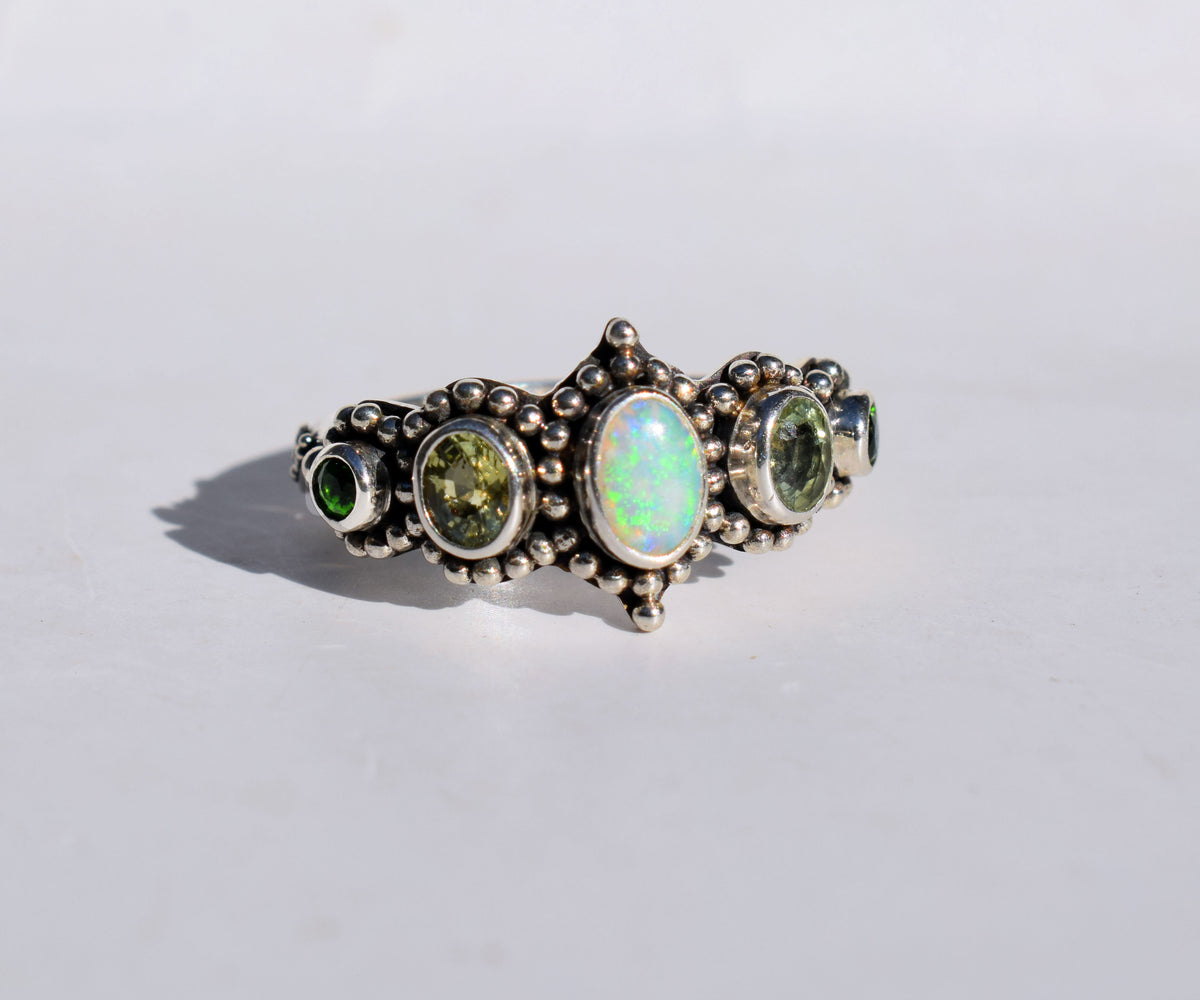 Anillo Petra Ópalo