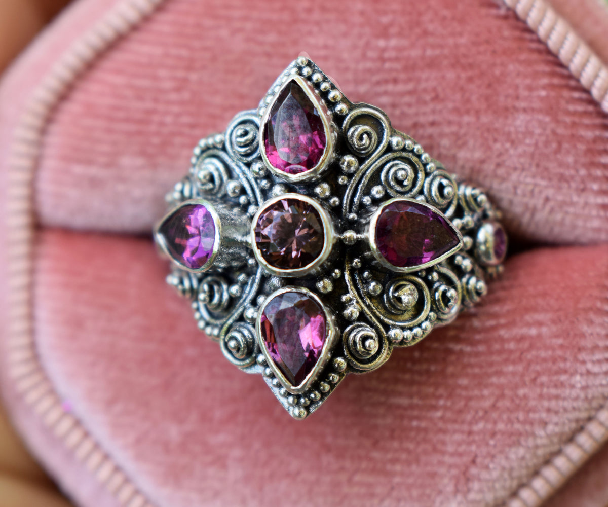 Anillo Goa Espinela