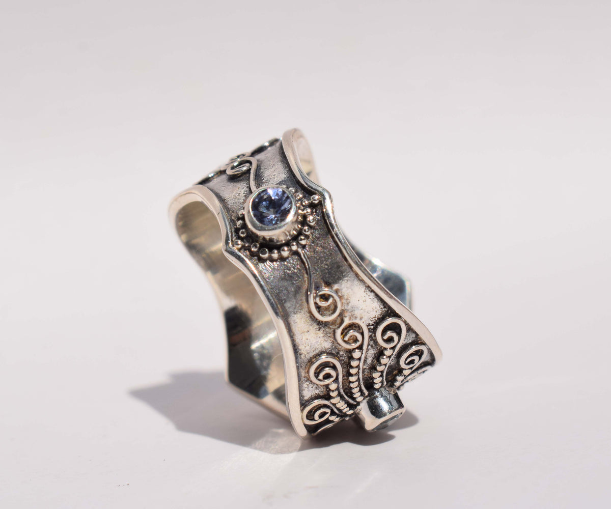 Anillo Makara Topacio