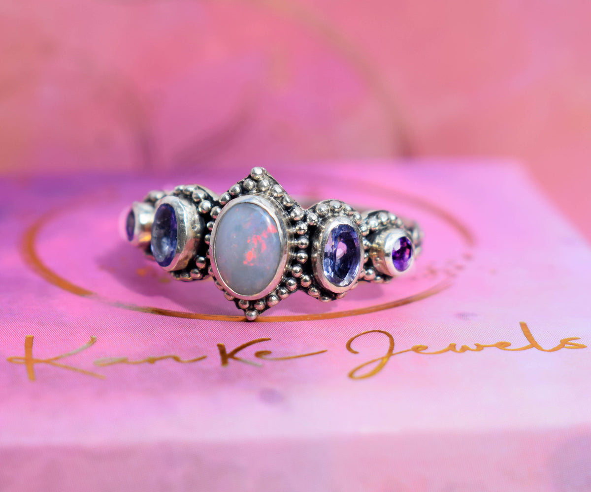 Anillo Petra Opalo y Tanzanitas