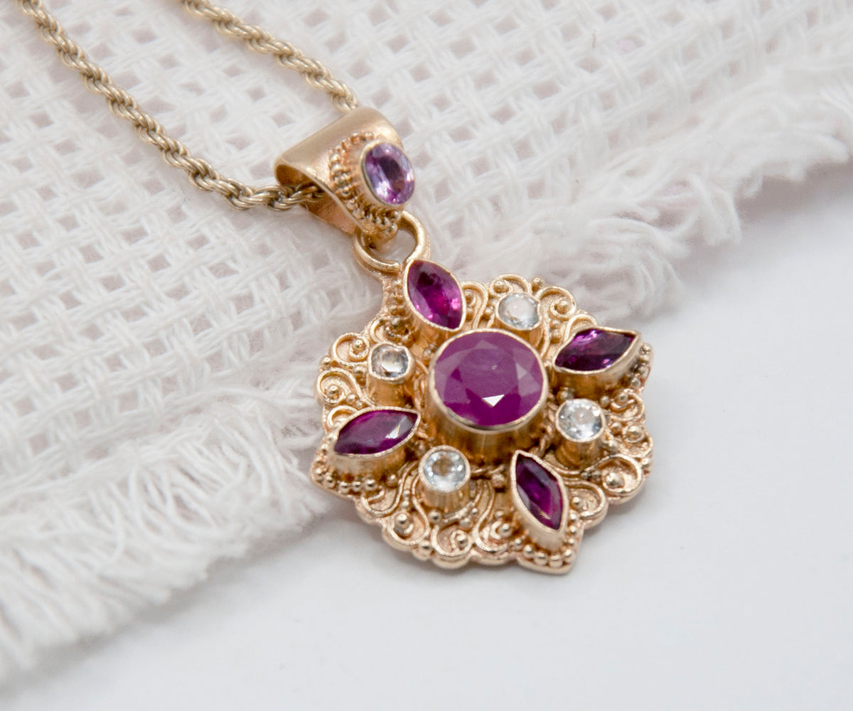 Colgante Lakshmi Rubi