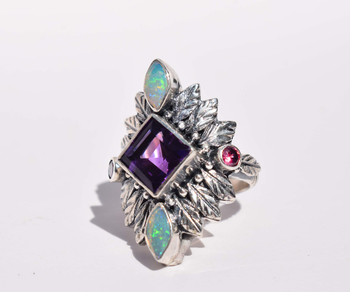 Anillo Pocahontas Queen Amatista