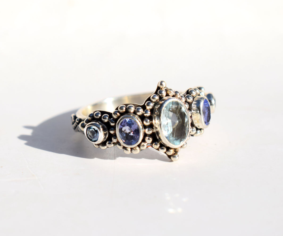 Anillo Petra Aguamarina