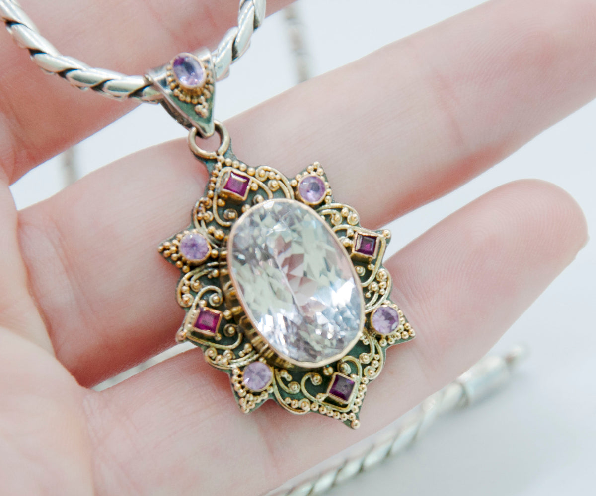 Colgante Isis Kunzita