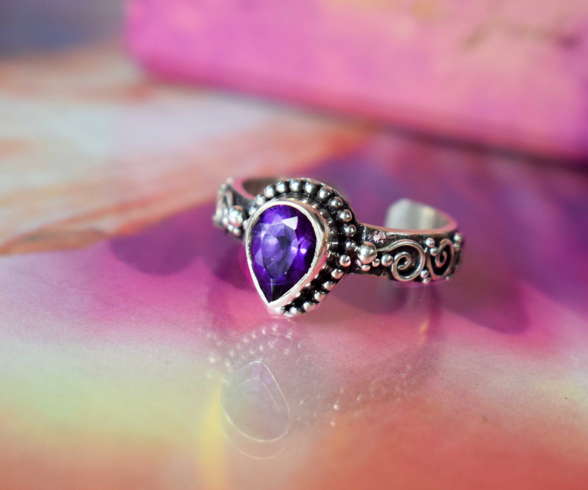 Anillo Pie Dreams Amatista gota
