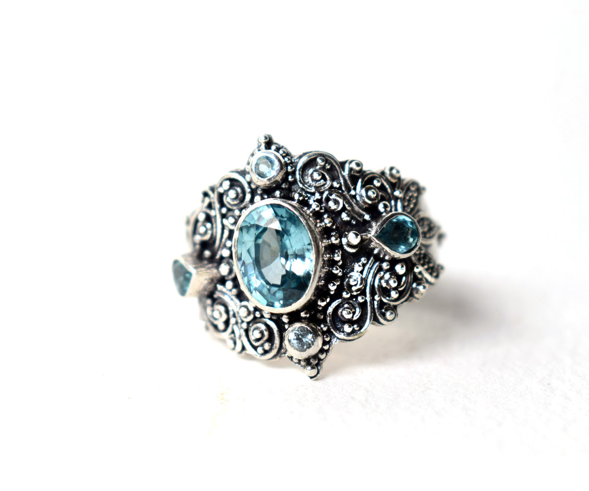 Anillo New Lotus Zircón