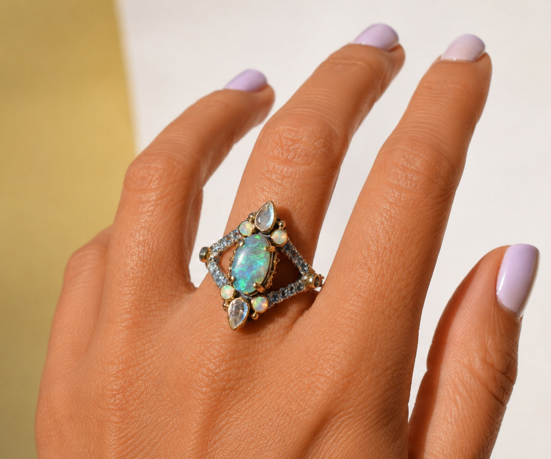 Anillo Triada Ópalo