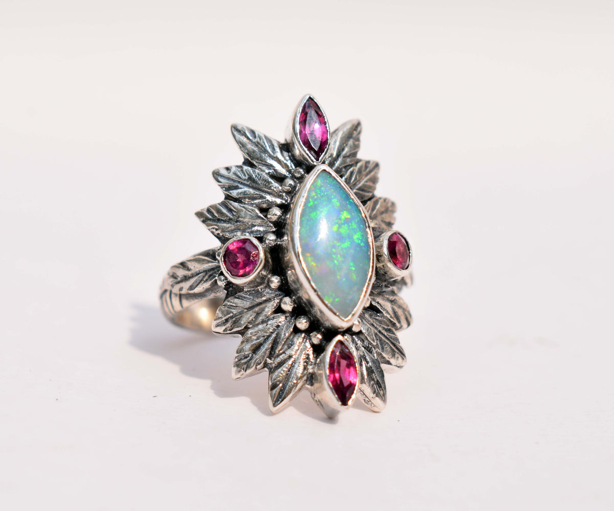 Anillo Pocahontas Queen Opalo