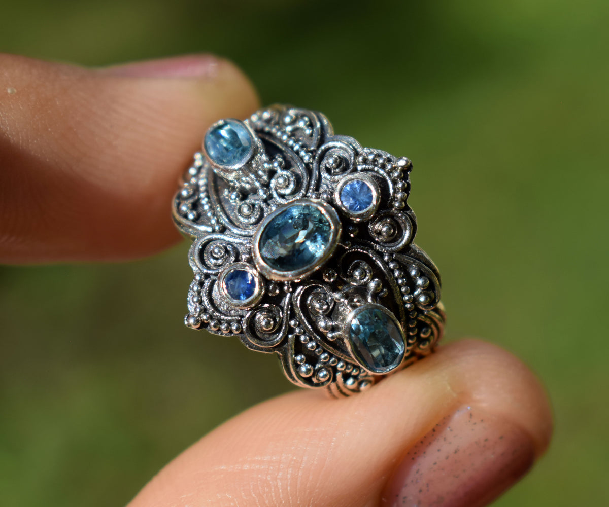 Anillo Kerala Zafiro