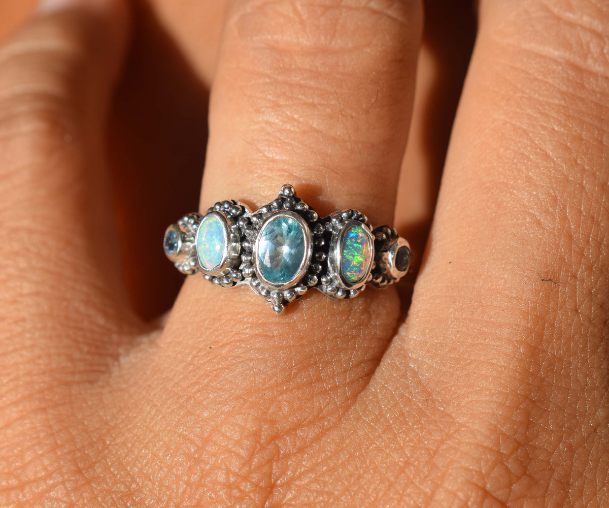 Anillo Petra Apatita Ópalo