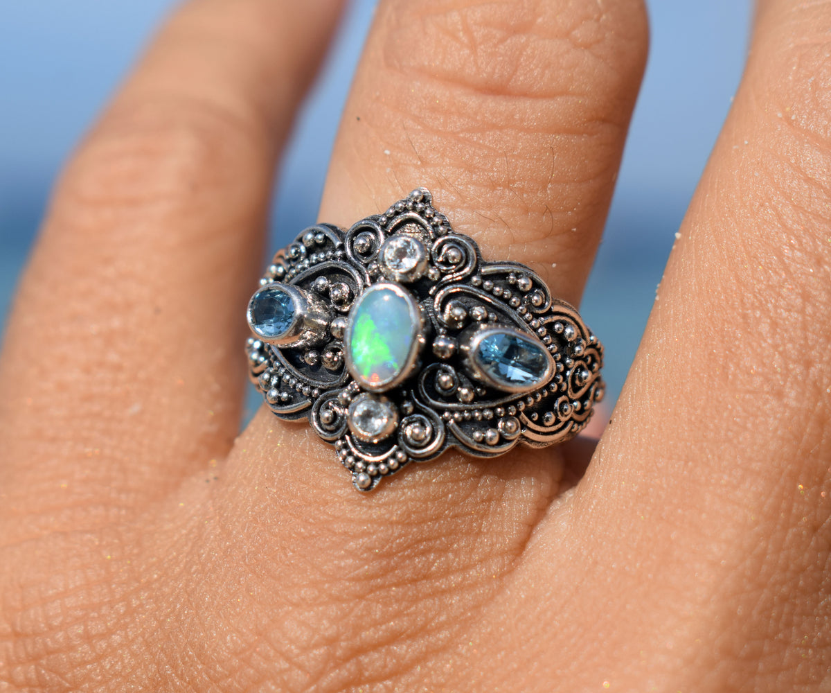 Anillo Kerala Ópalo Topacio