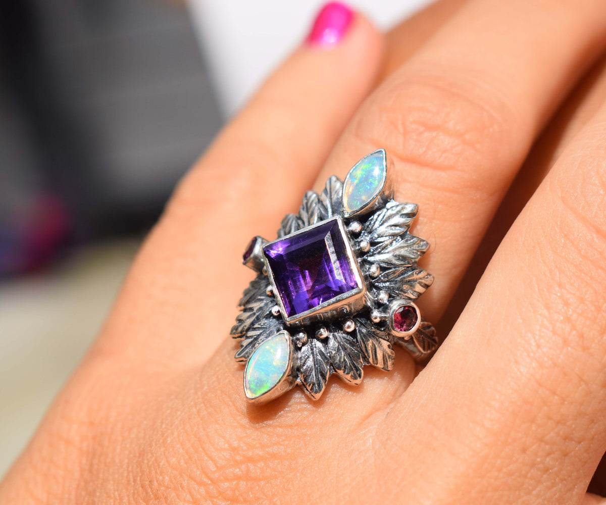 Anillo Pocahontas Queen Amatista