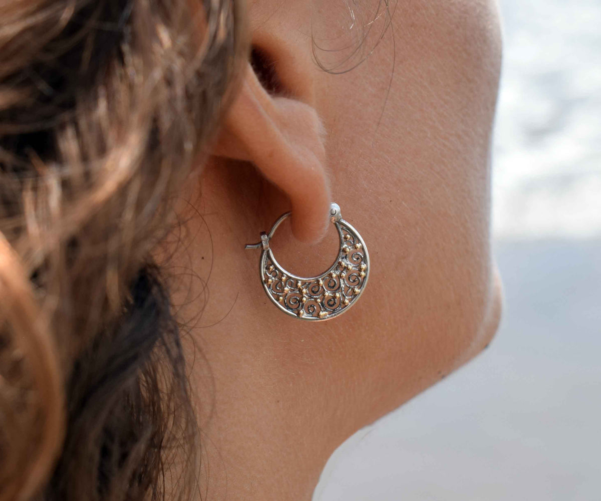 Argollas Crecent Moon