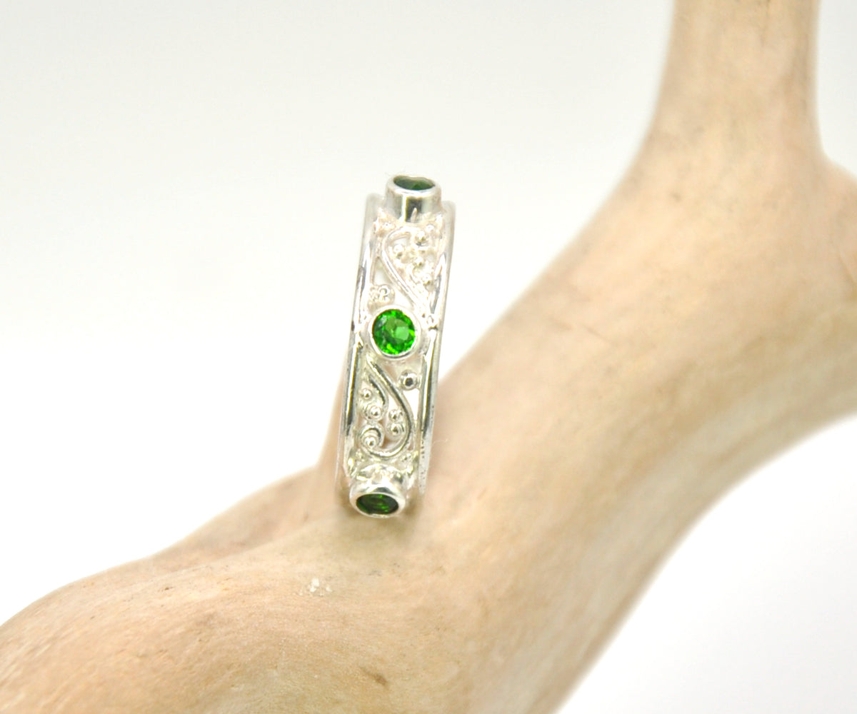 Anillo Basic Open Tsavoritas