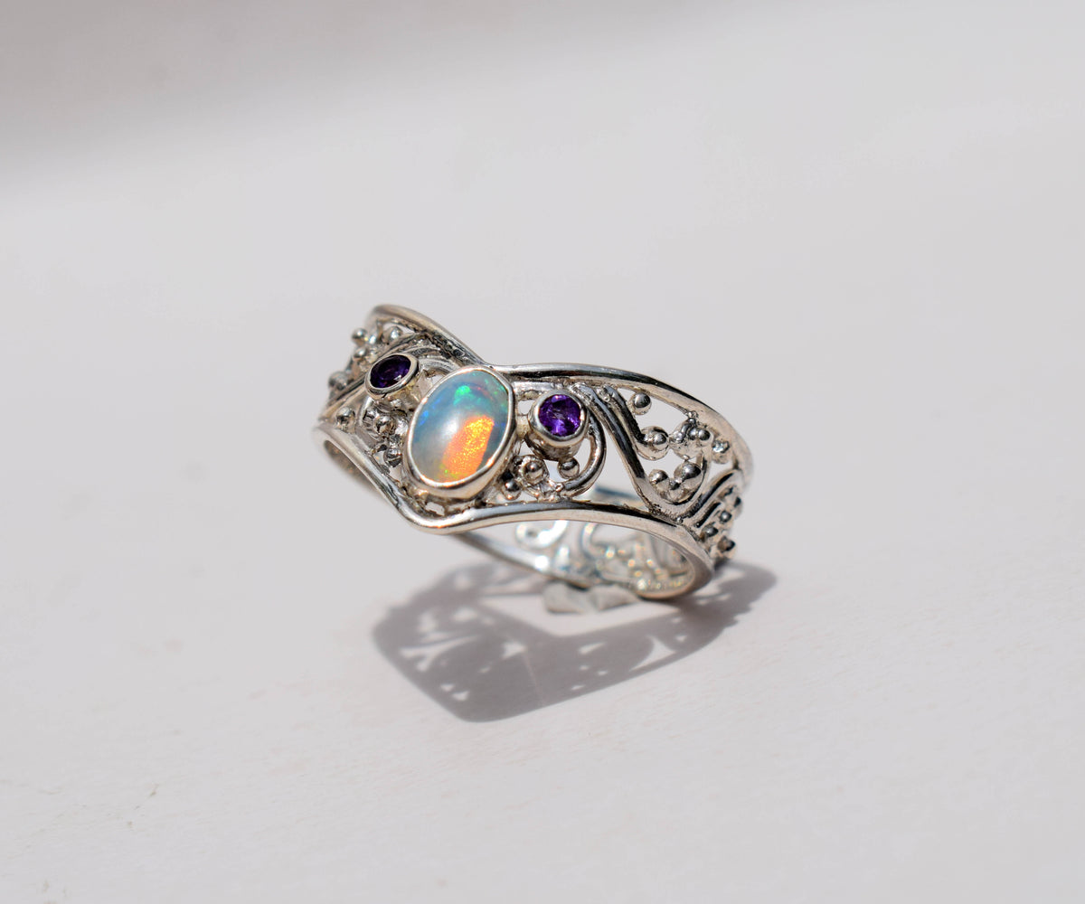 Anillo Calisto Ópalo