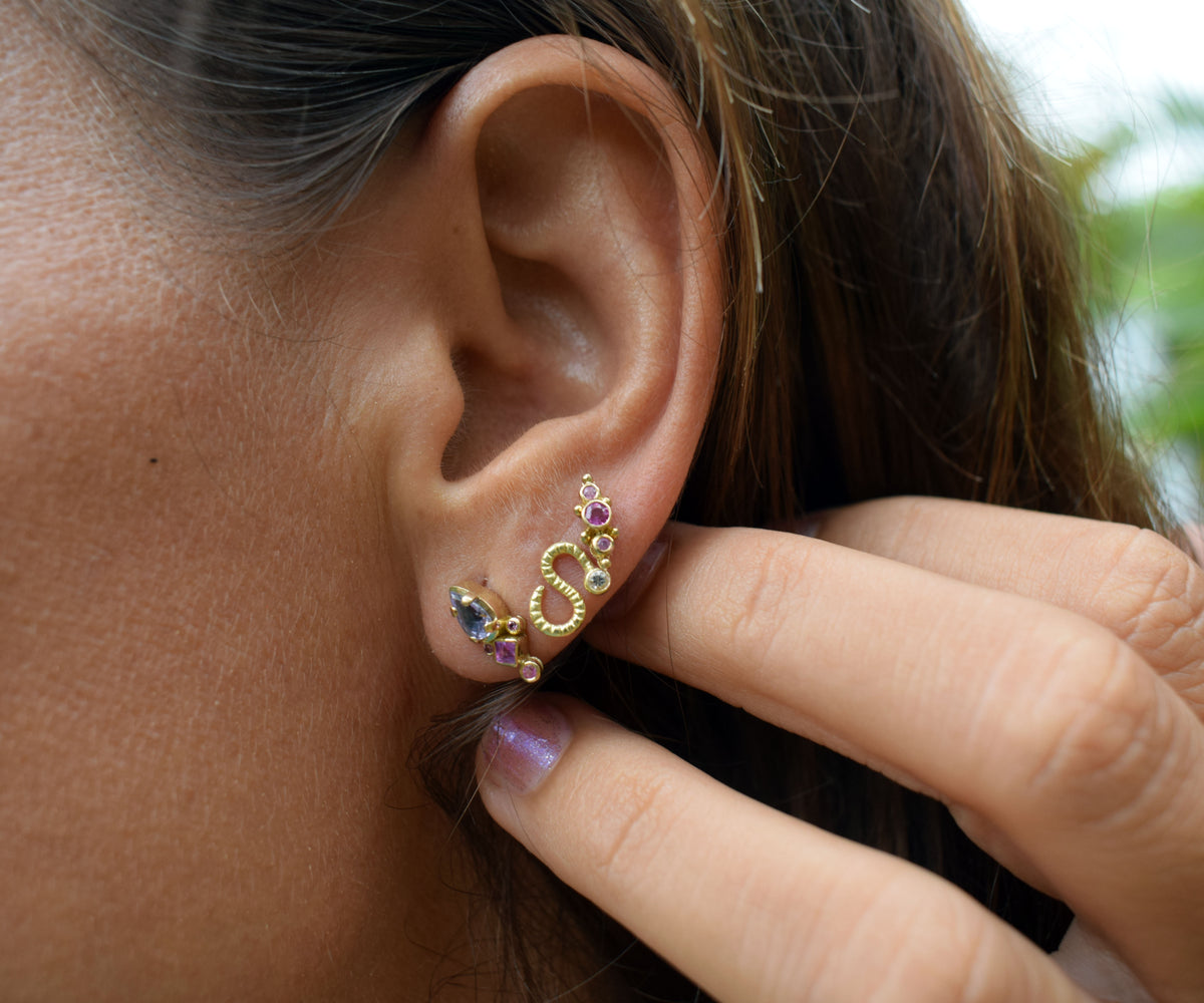 Nova Studs Pink Rubi