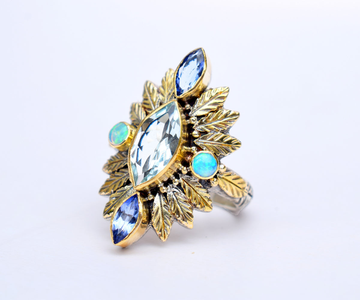 Anillo Pocahontas Queen Aguamarina