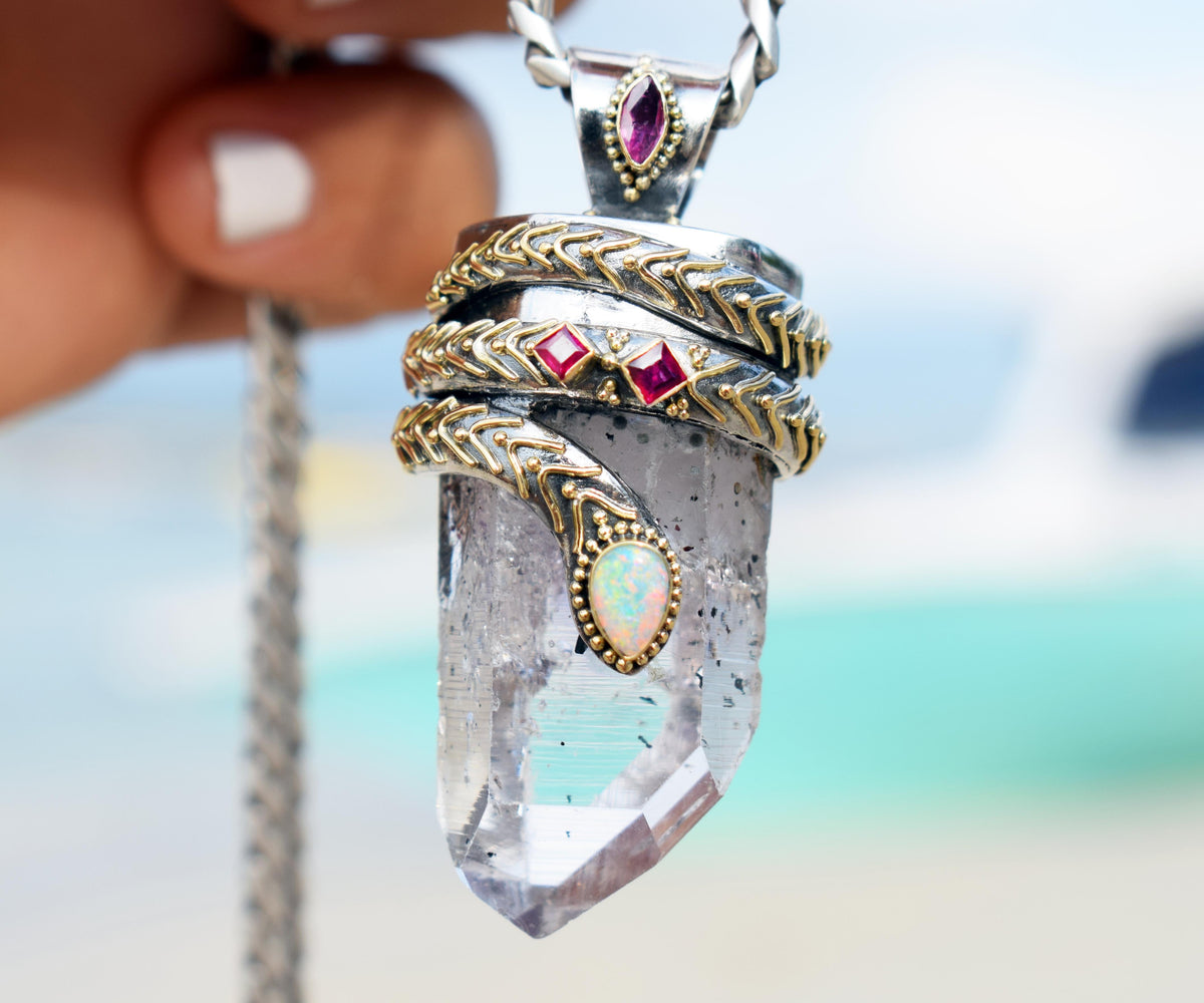 Amuleto kundalini Rainbow