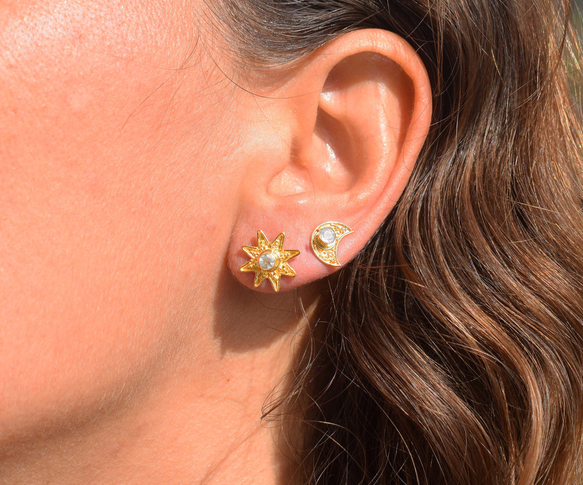 Aros Moon Star Gold Piedra Luna