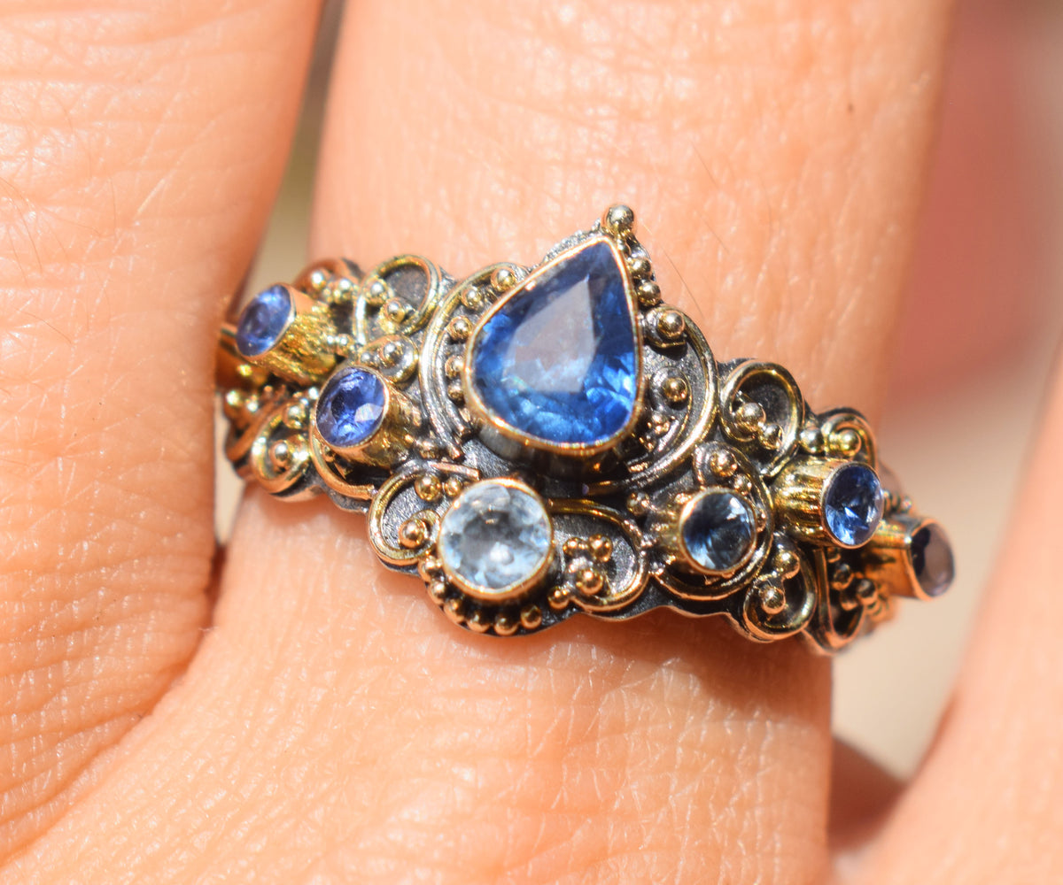 Anillo Magic Lotus Zafiro