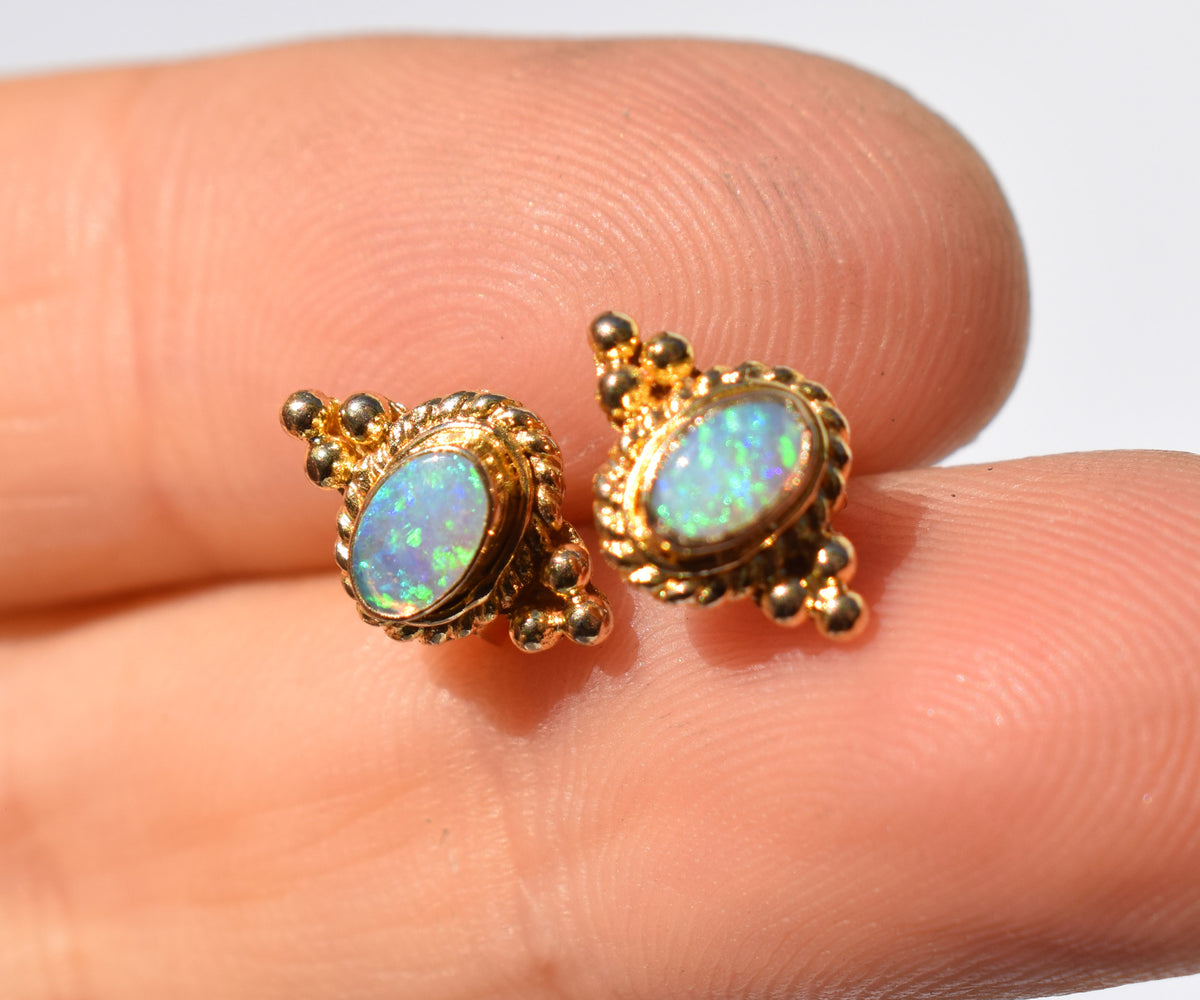 Aros Basic Studs Opalos