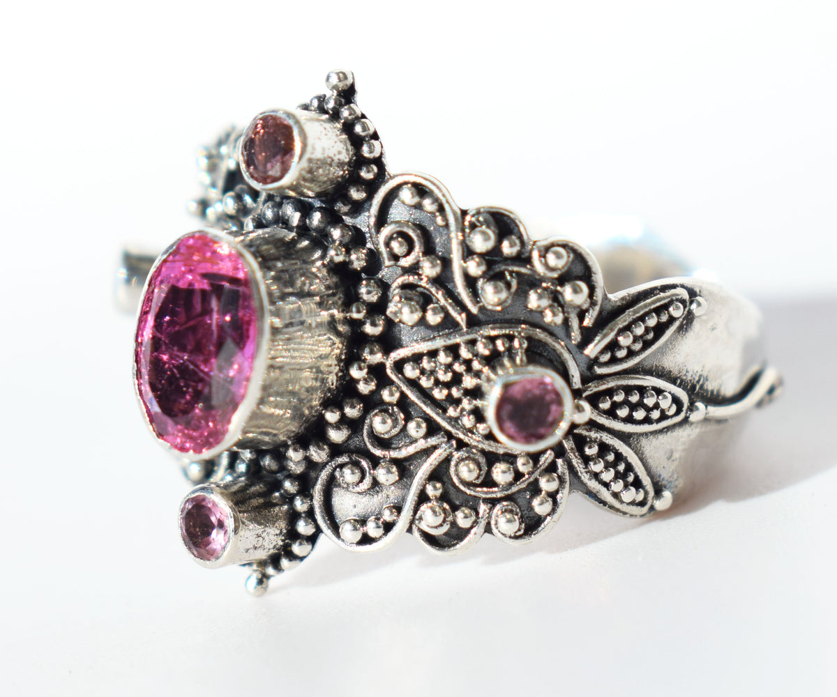 Anillo Lotus Turmalina