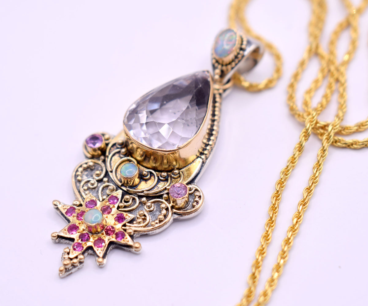 Amuleto Linaje Femenino Kunzita