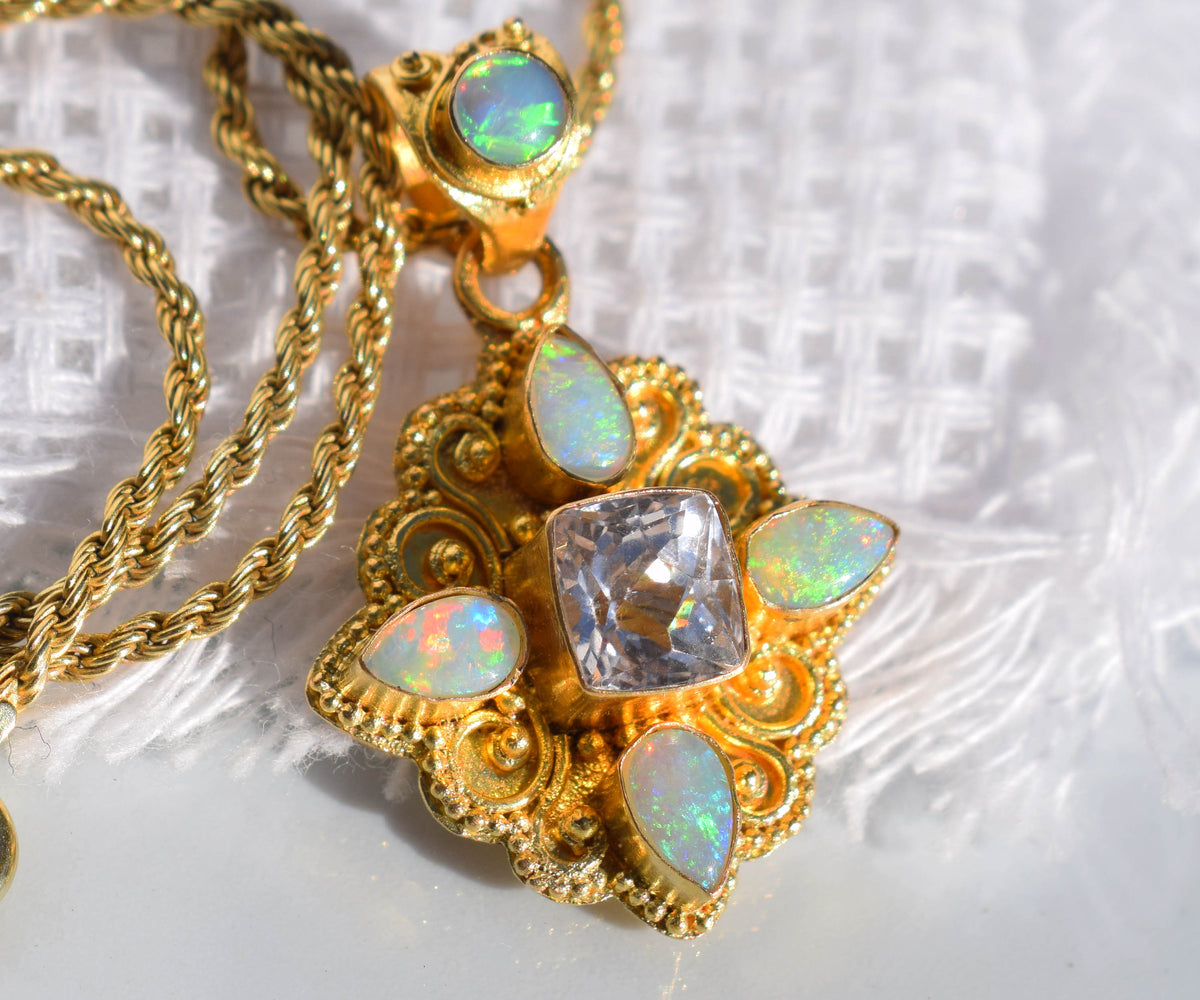 Colgante Goa Kunzita Opalos