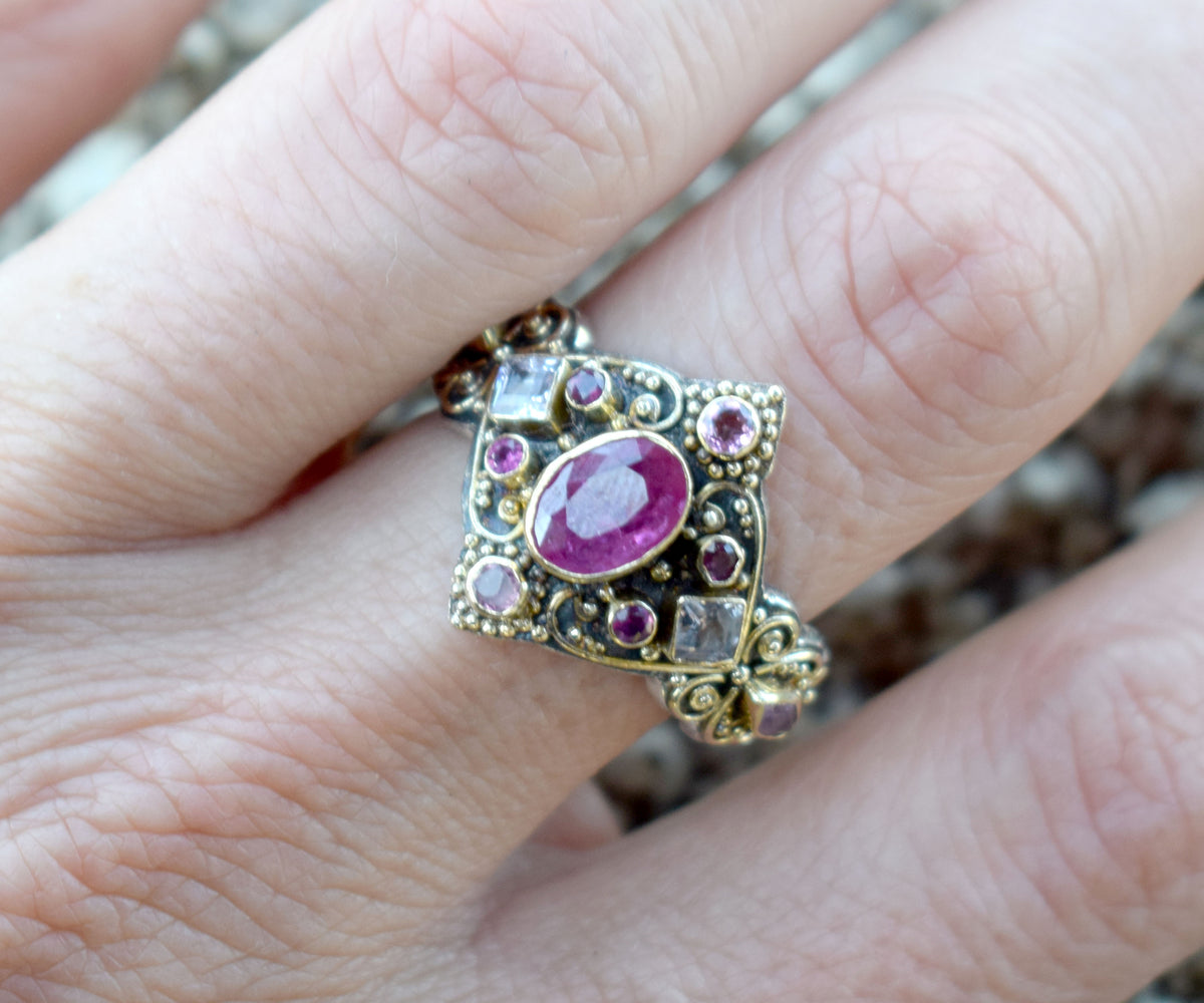 Anillo Arabic Dream Rubi